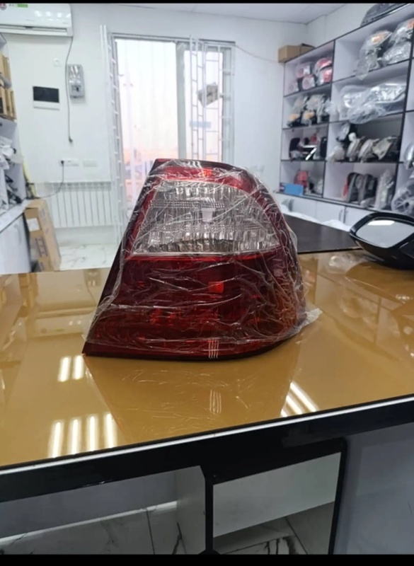 Задние стоп фары от Toyota Corolla 1